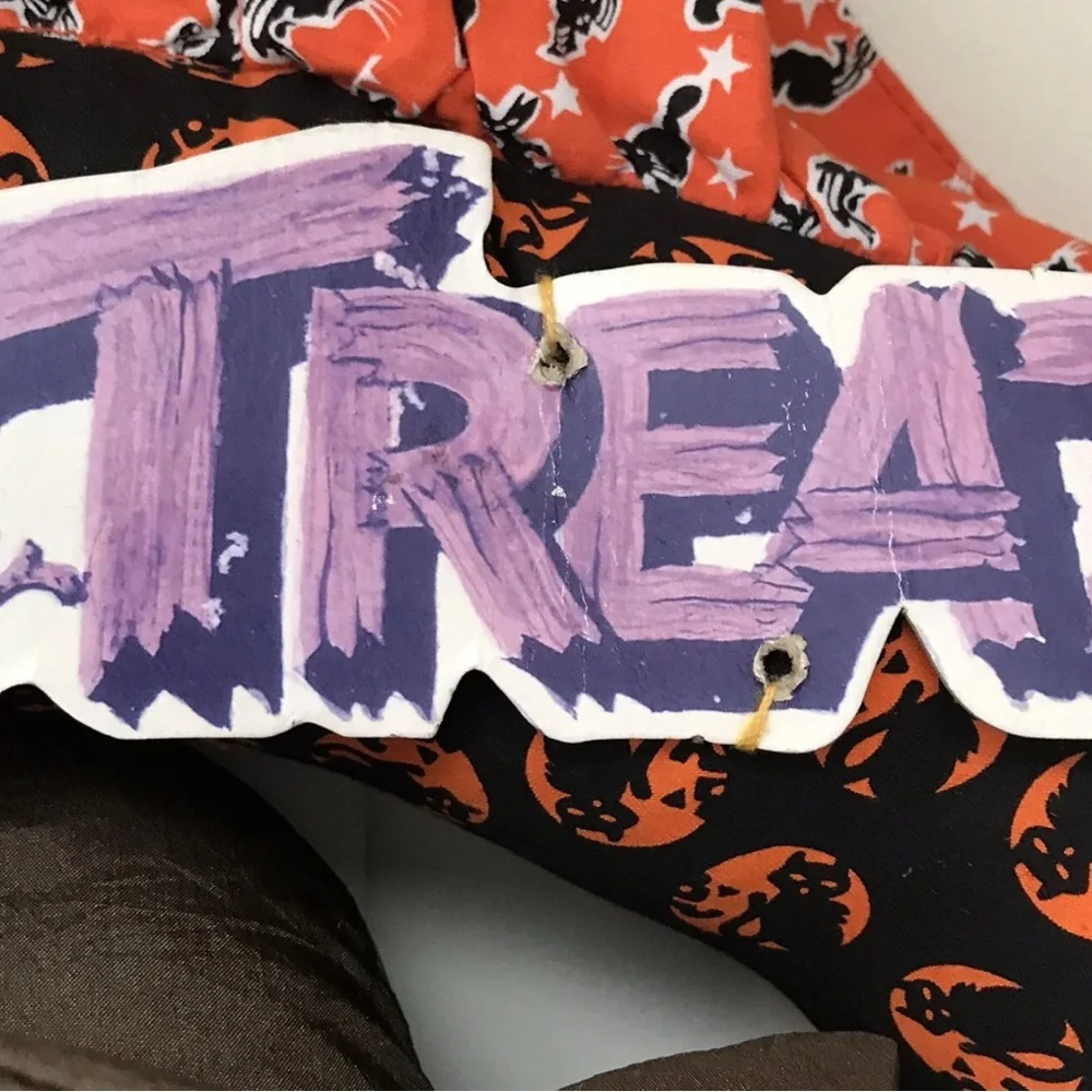 Halloween Scarecrow Door Wreath Trick or Treat Pumpkin Fall Decor 20 in